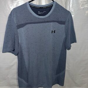 Under Armour Men's Heathered Gray T-Shirt